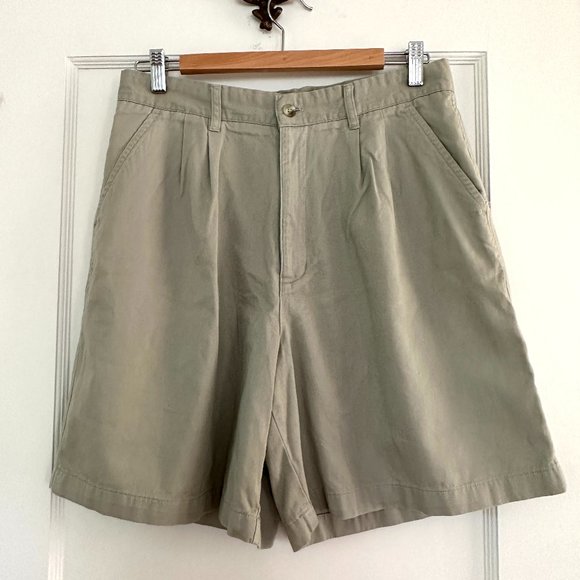 Columbia Pants - Columbia Women's Khaki Chino Shorts Size 12